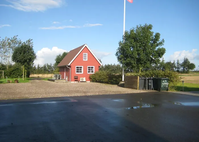 Mersted Holiday House